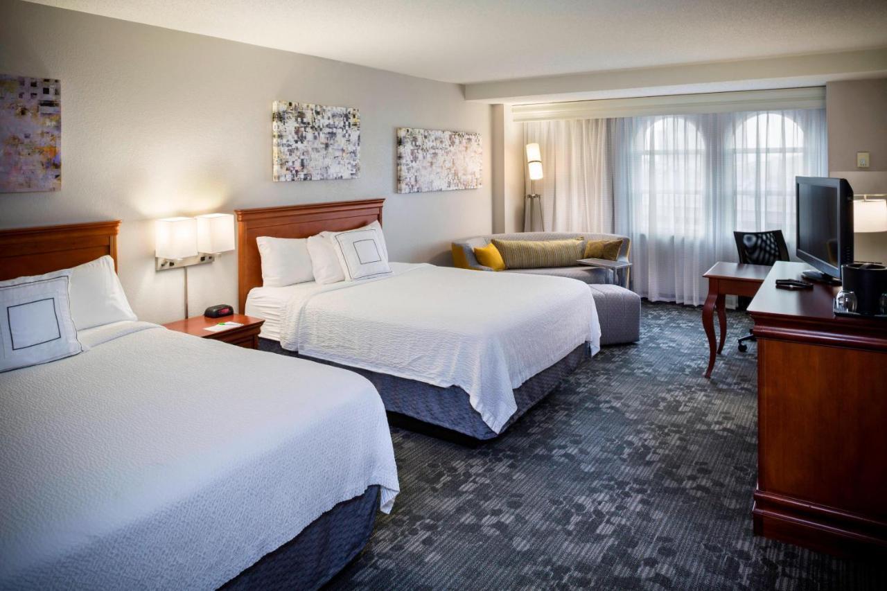 Hotel Courtyard By Marriott Norfolk Downtown Exteriér fotografie