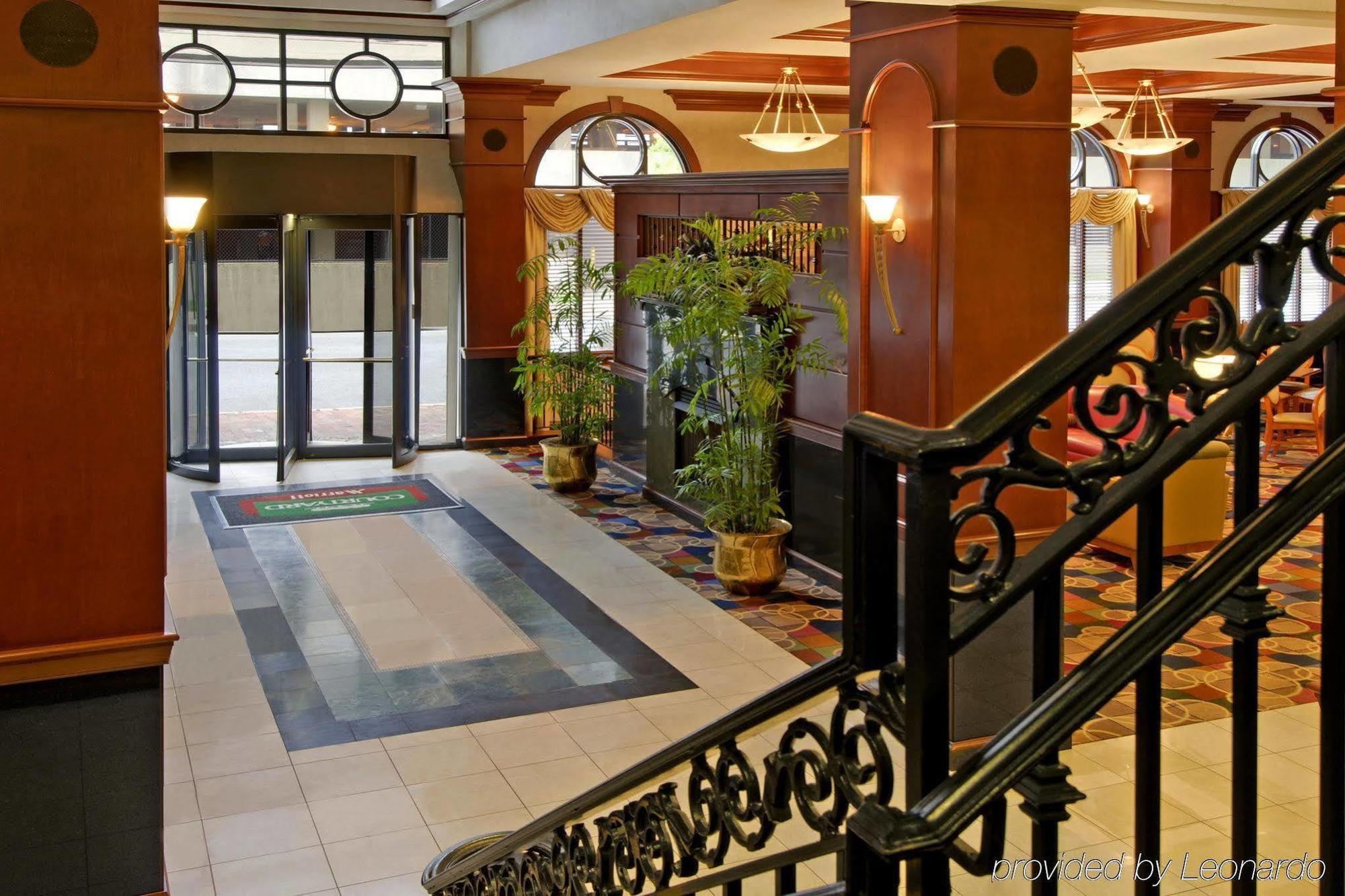 Hotel Courtyard By Marriott Norfolk Downtown Interiér fotografie