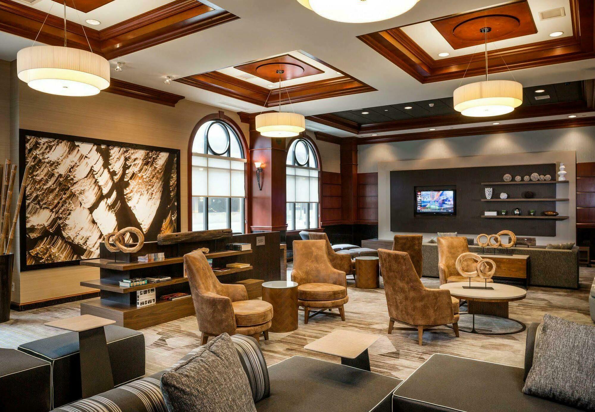 Hotel Courtyard By Marriott Norfolk Downtown Exteriér fotografie